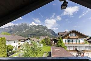 hoellentalchalet-ferienwohnung-balkon3.jpg